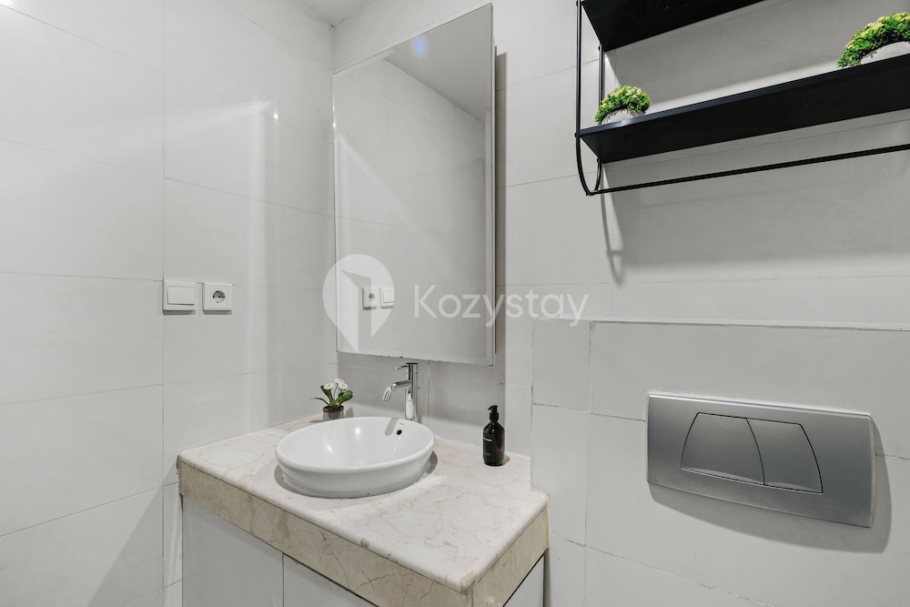 Brusia by Kozystay - Senayan