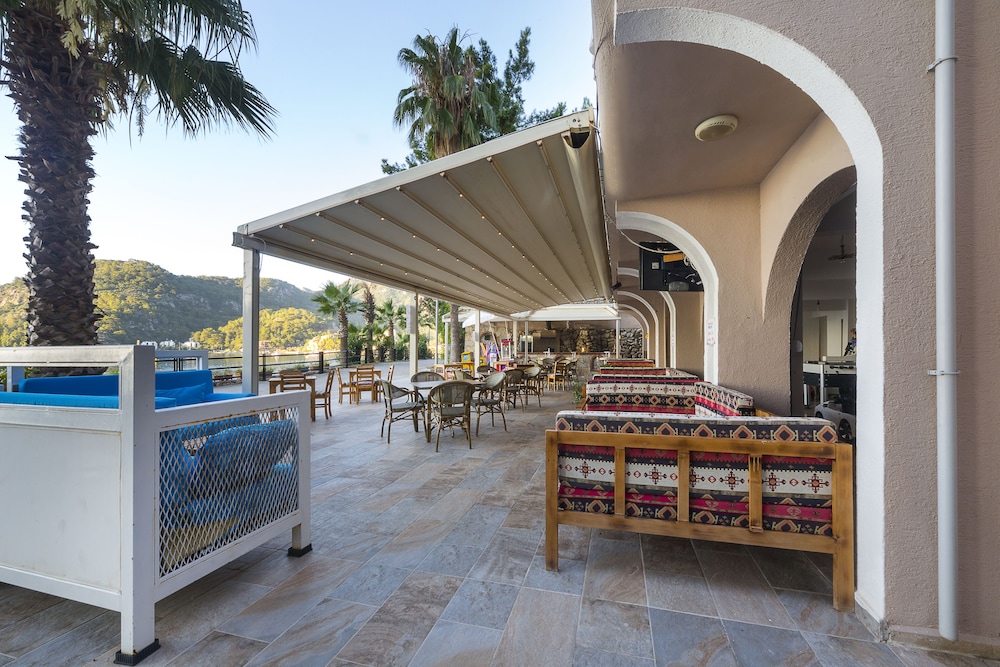 Mavi Deniz Otel - All Inclusive
