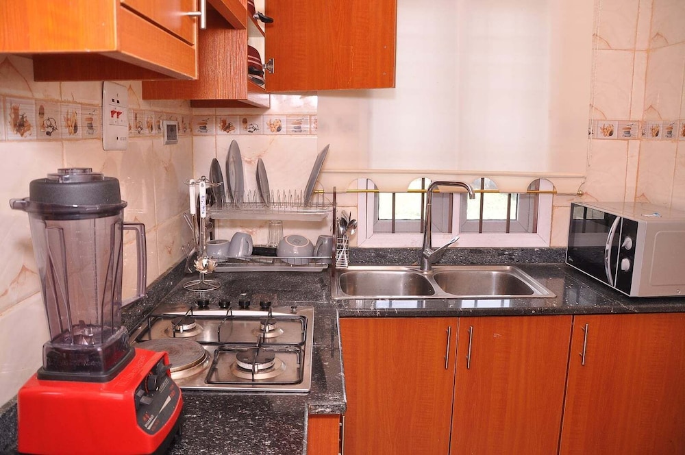TILT APARTMENT