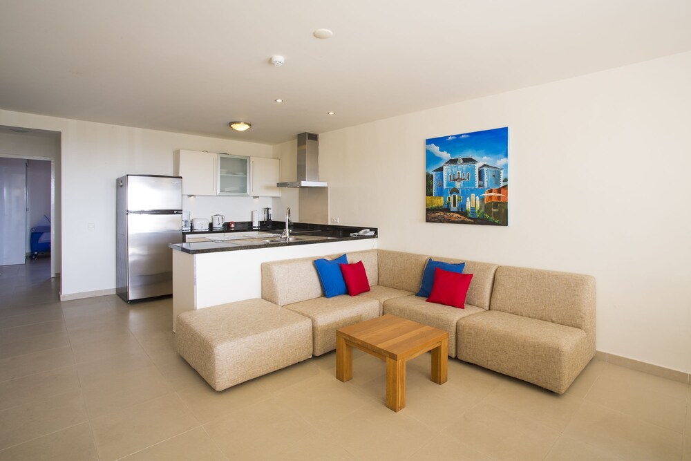 Blue Bay Apartments