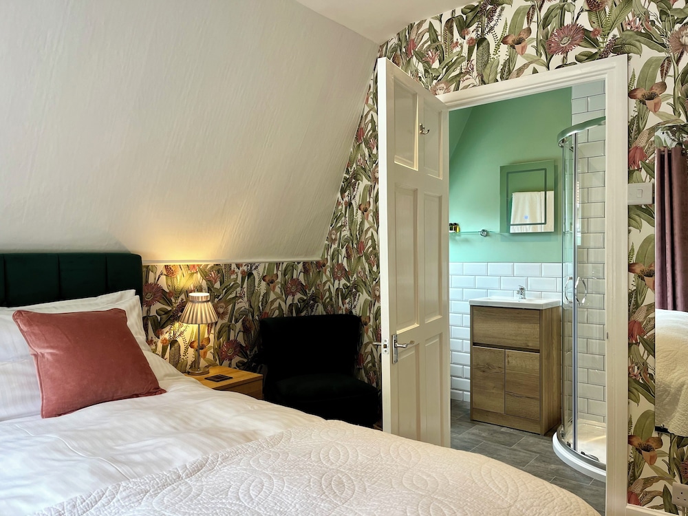 Lynton Vacations - Southcliffe Bed  Breakfast - Property Image 126