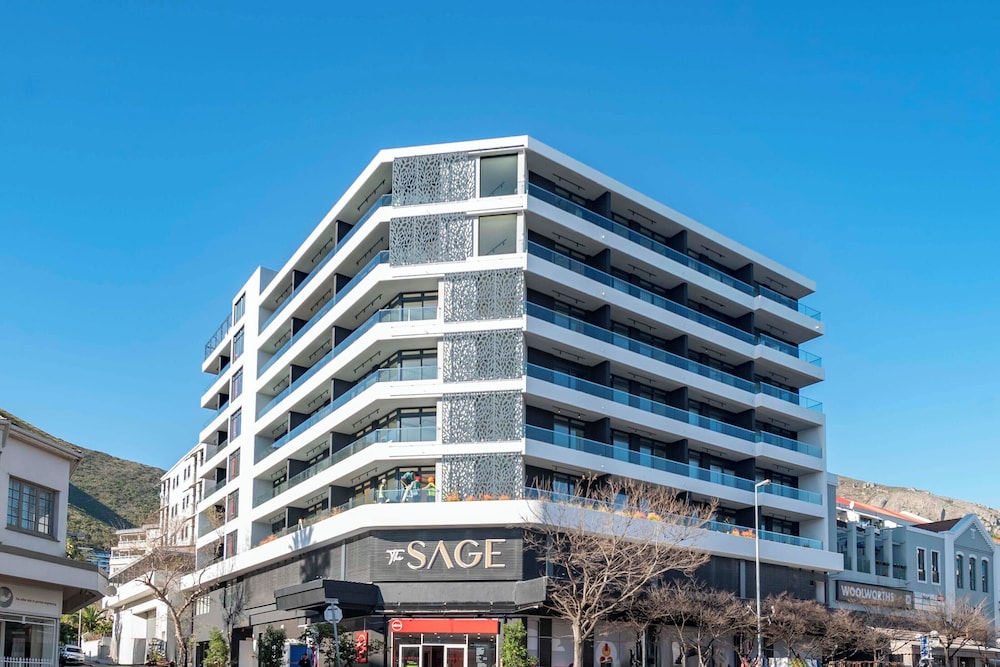 Luxurious Sea Point Studio Apartment
