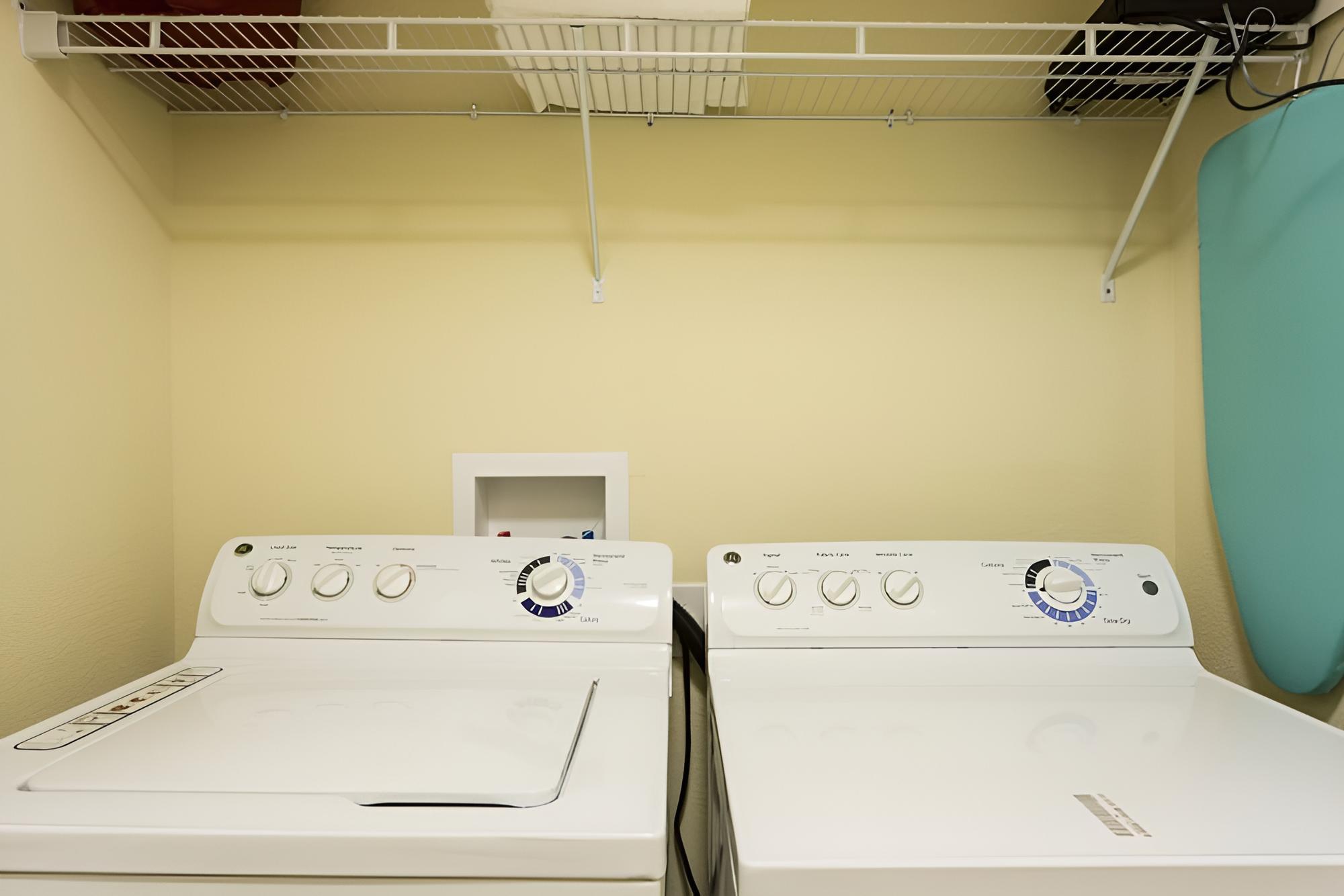 Paradise Palms 8969 - Image 2