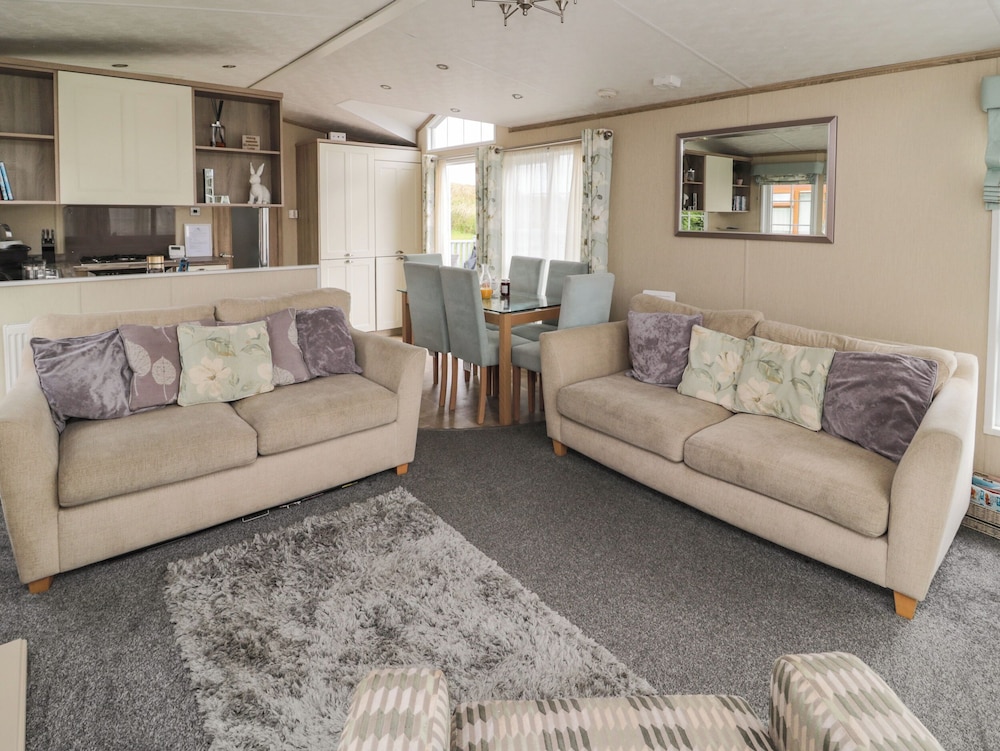 Lemon Tree Lodge