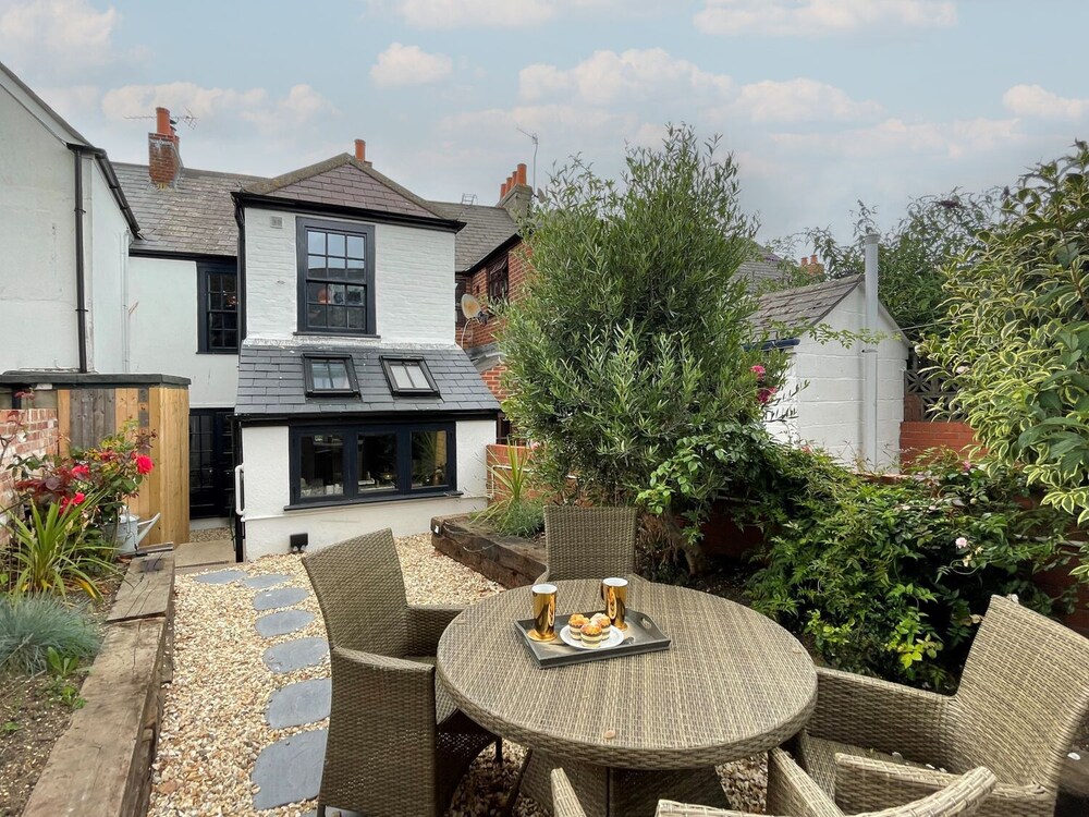6 The Terrace