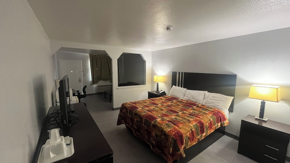 Atria Inn & Suites view 4
