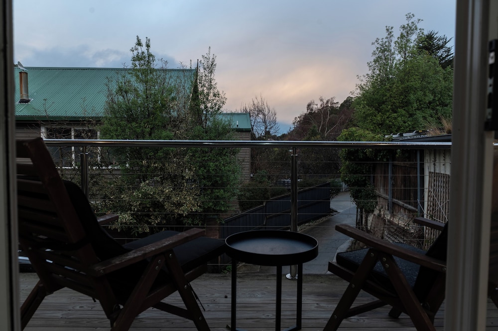 One Bedroom Apartment - Dynnyrne