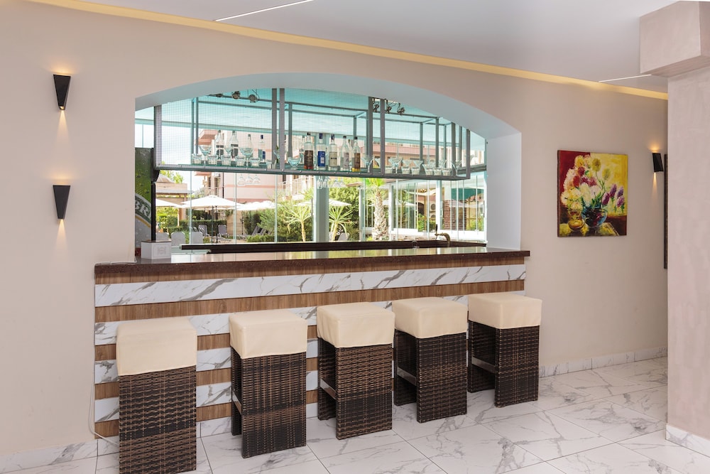 Tarsis Club Hotel & Aquapark