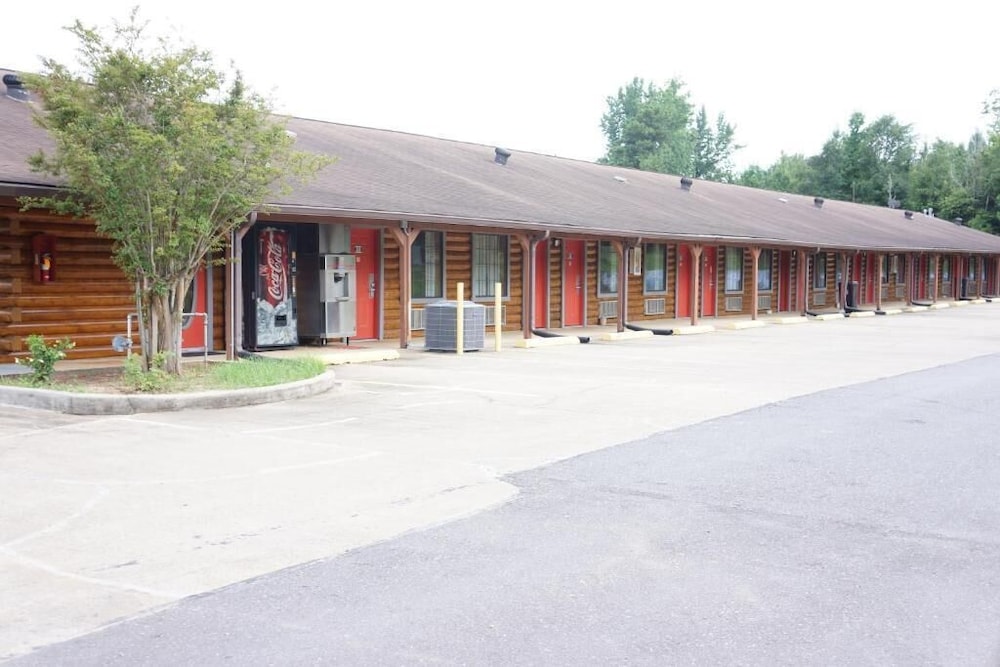 American Inn Motel by Capital O Camden AL