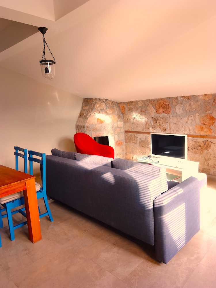 Amazing Penthouse with Terrace CLEMENTIN