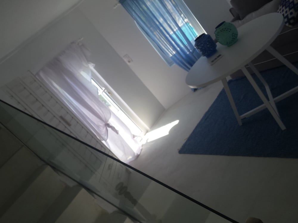 Kouros Home Hotel