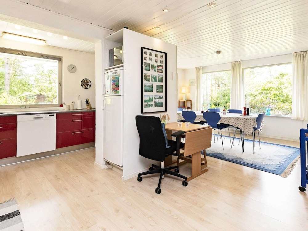 6 Person Holiday Home in Millinge view 3