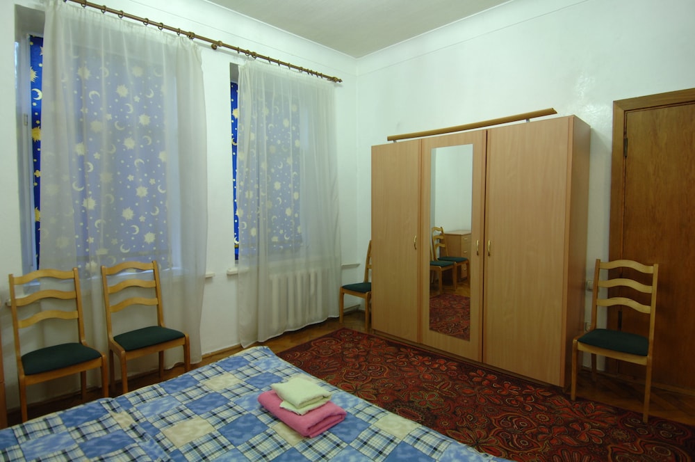 Kiev Accommodation Hotel Service