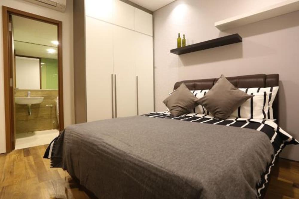 Vortex Suite KLCC at Penguin Homes photo 6