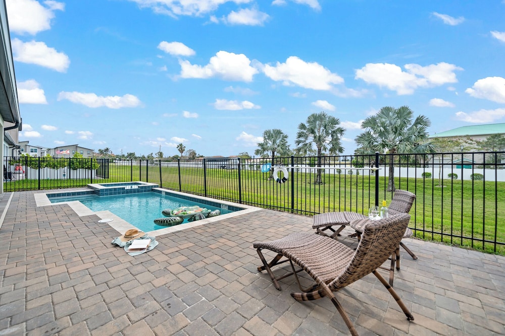 390 Strand Drive