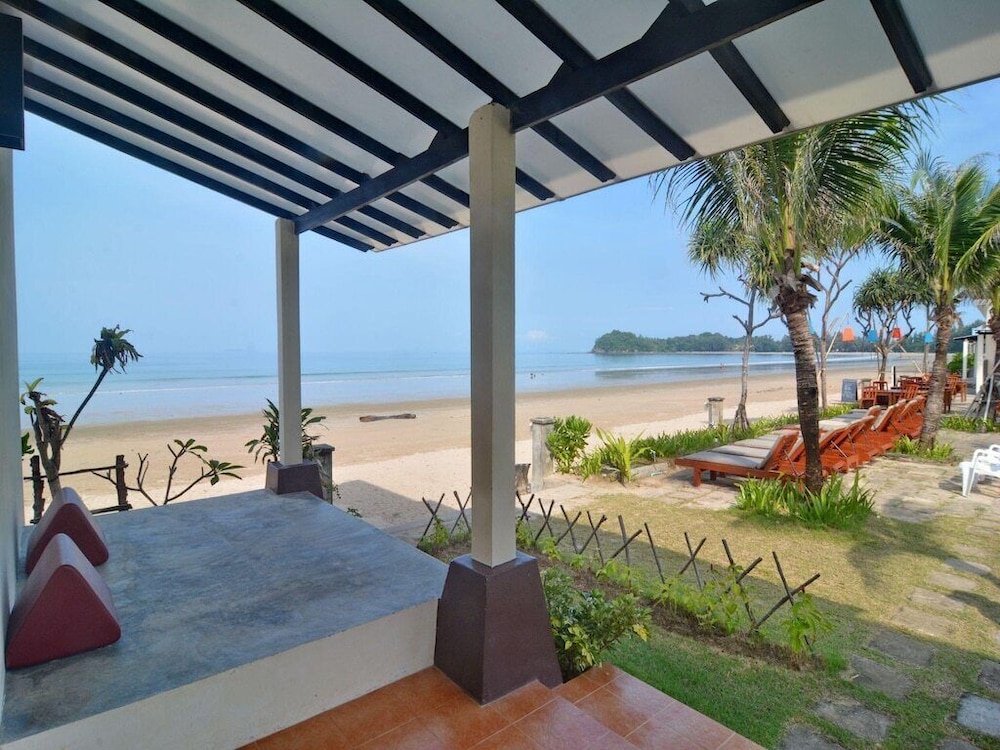 Golden Bay Cottage