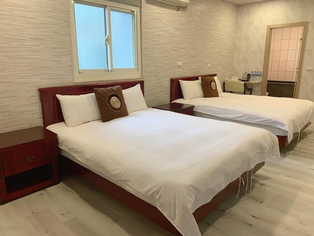 Jiaoxi Hot Springs Hotel