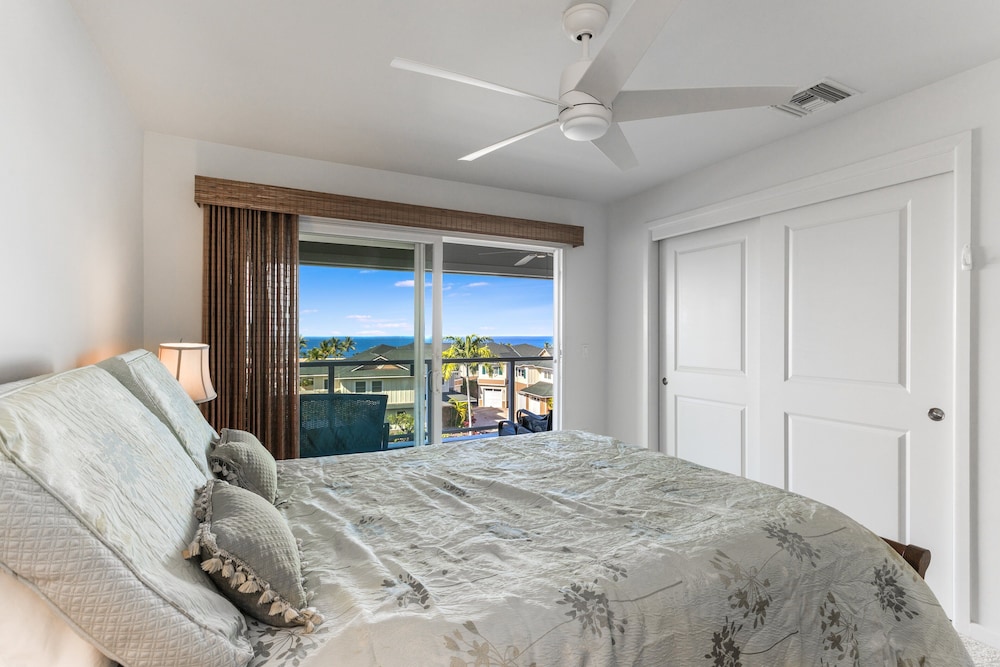 Na Hale O Keauhou J4 3 Bedroom Condo