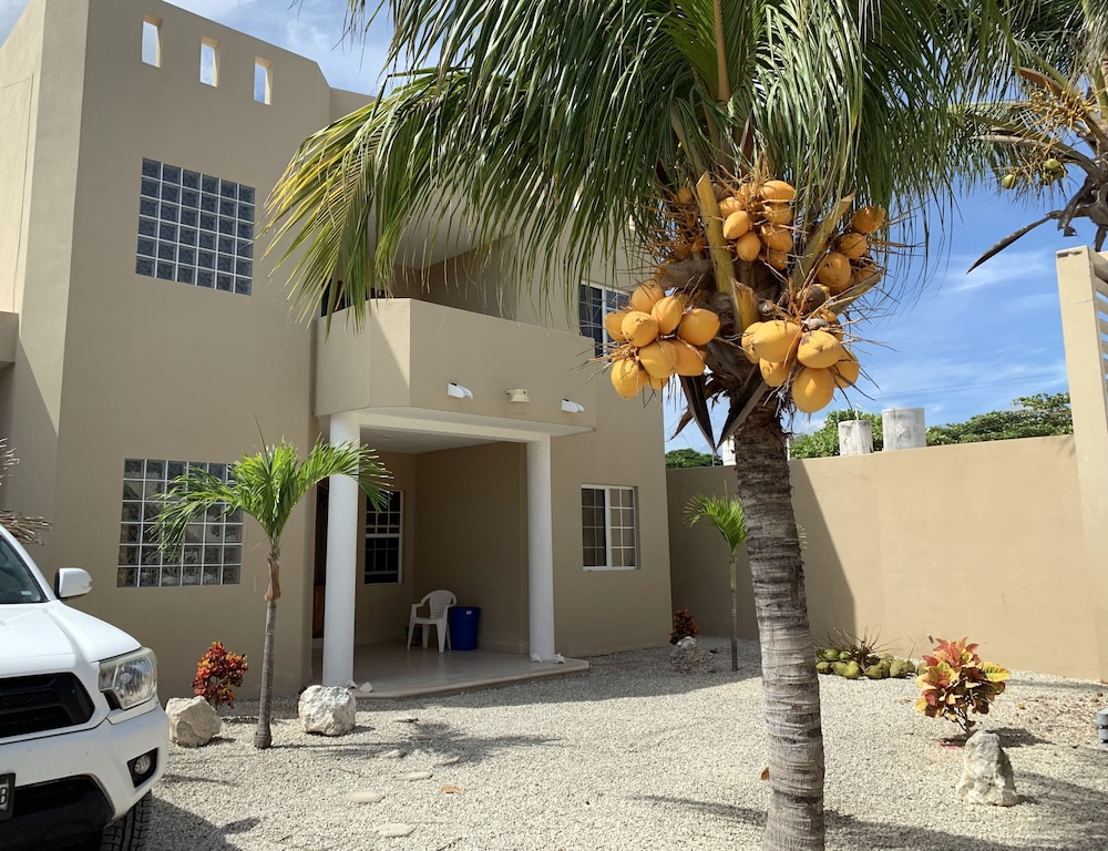 Casa Canukatan view 4