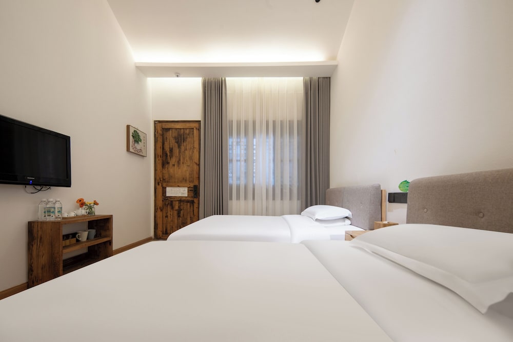 Jinfuyi hotel