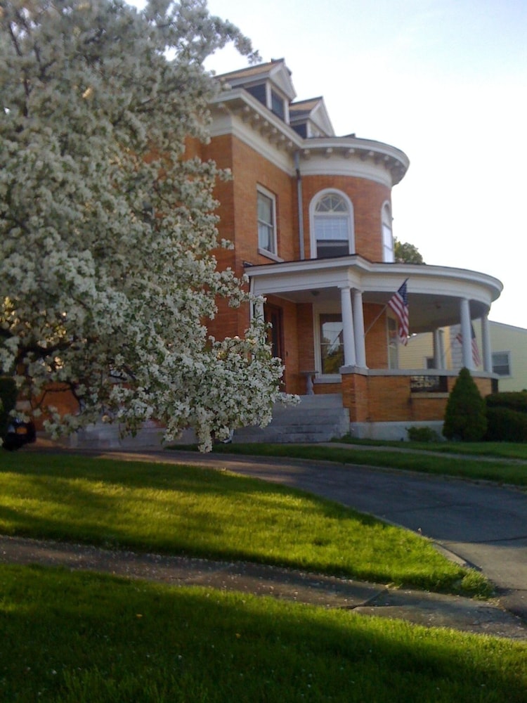 WC Lipe Mansion