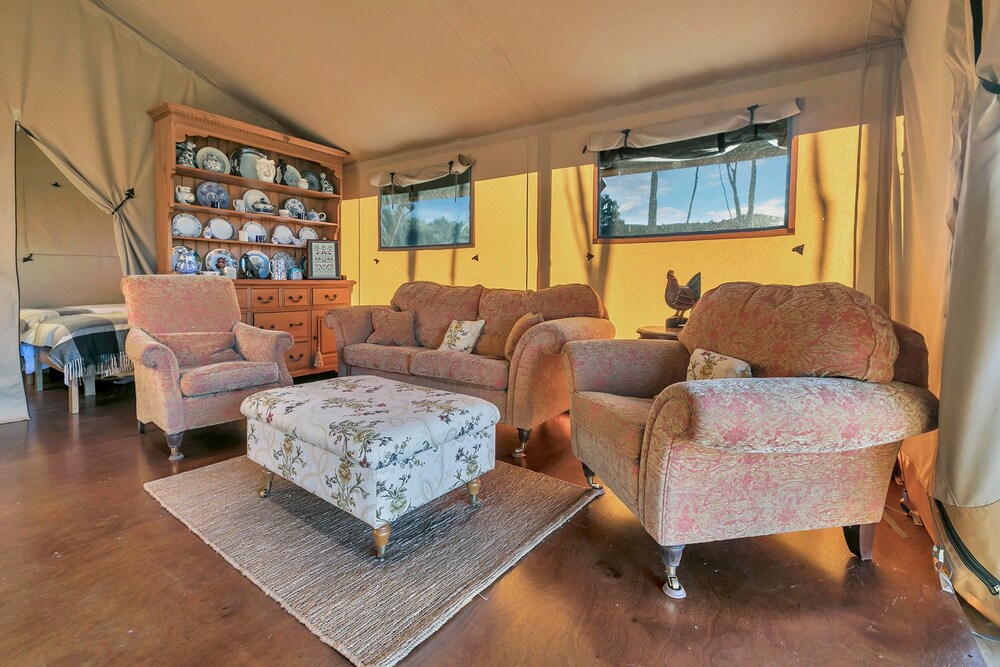 Luxury Under Canvas