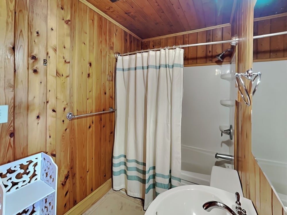 Whitaker Sea La Vie by Topsail Realty