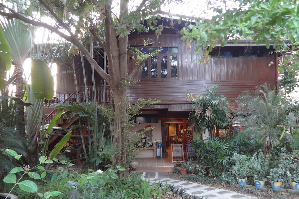 At Home Sukhothai