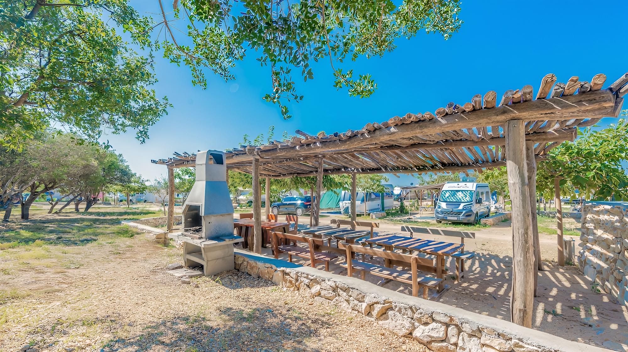 Mediteran kamp Glamping Tents in Camping Phalaris