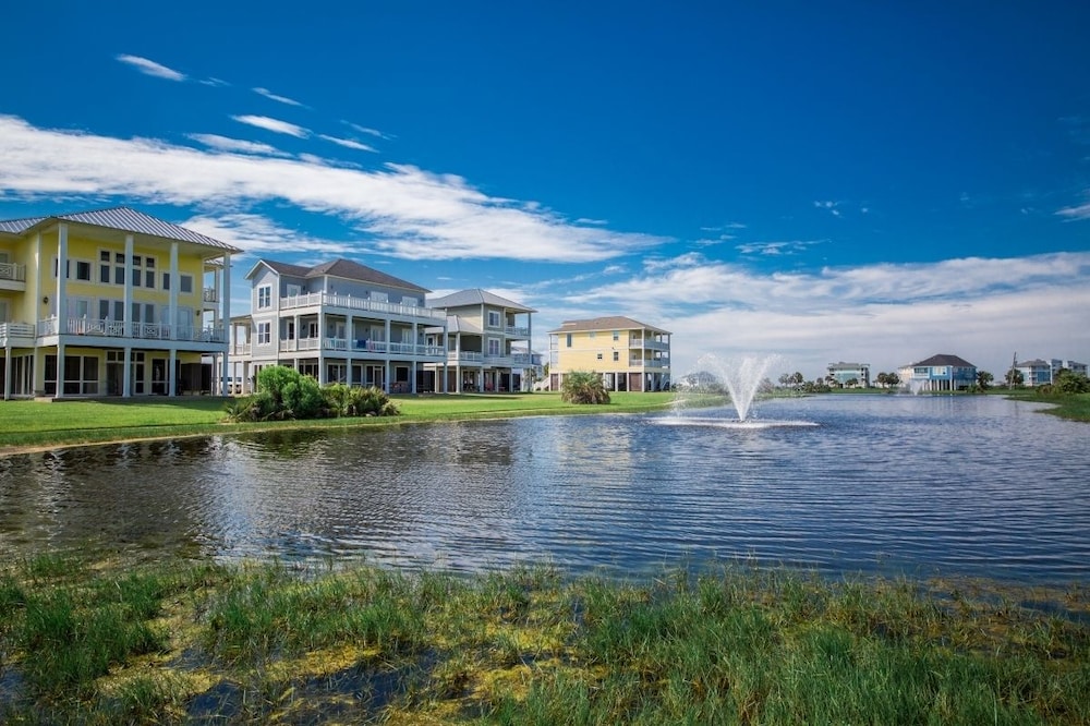Pointe West by AB Sea Resorts