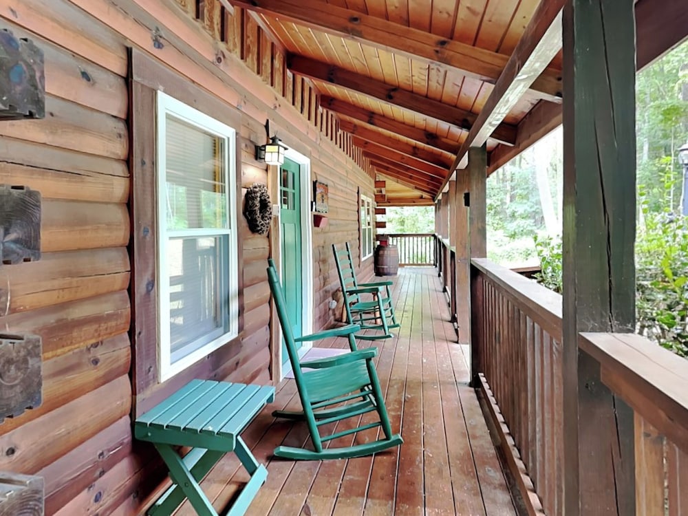 Charlottes Haus by Jackson Mountain Rentals