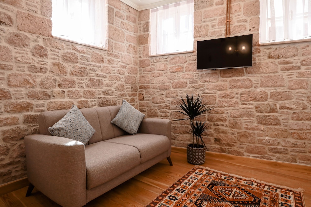 Ali Baris Pansiyon Cunda - Image 13