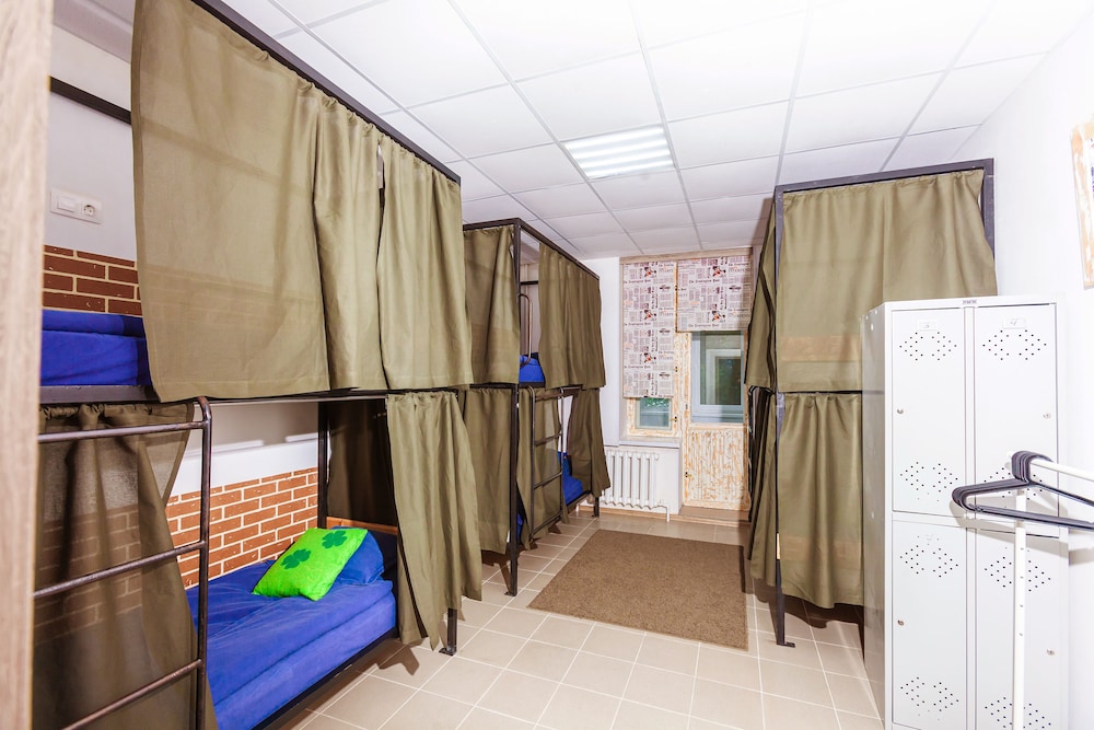 Hotel Lucky - Hostel