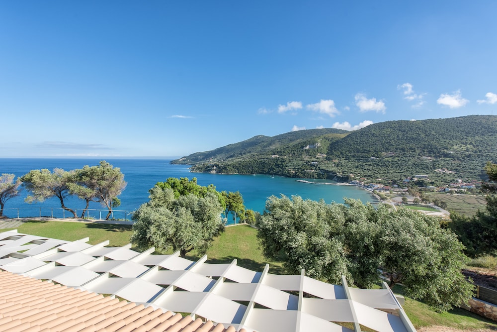 Artina Luxury Villa