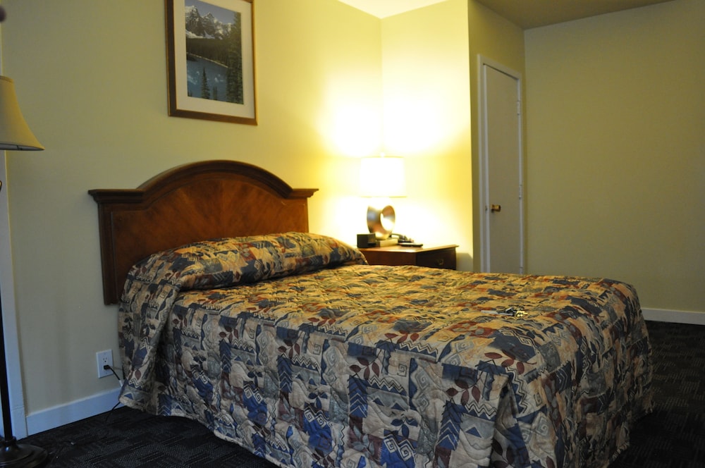 Camrest Motel