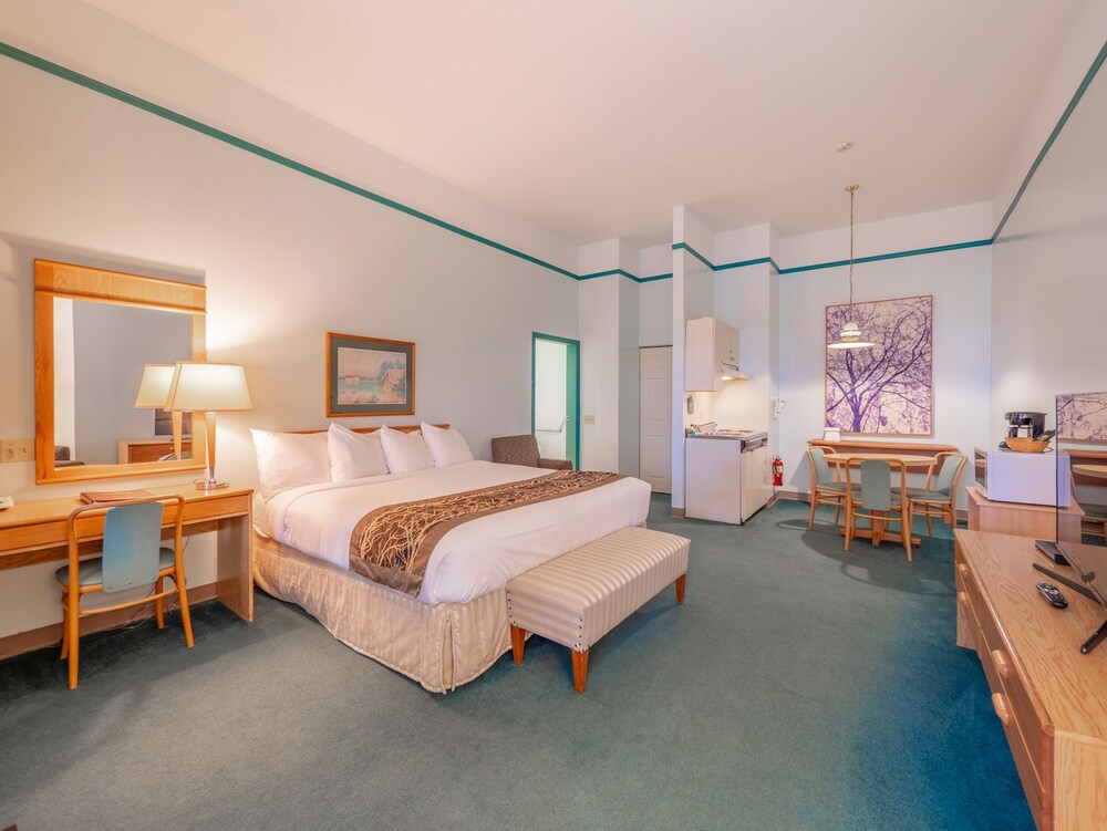 Cedars Inn Hotel Convention Center - Property Image 25