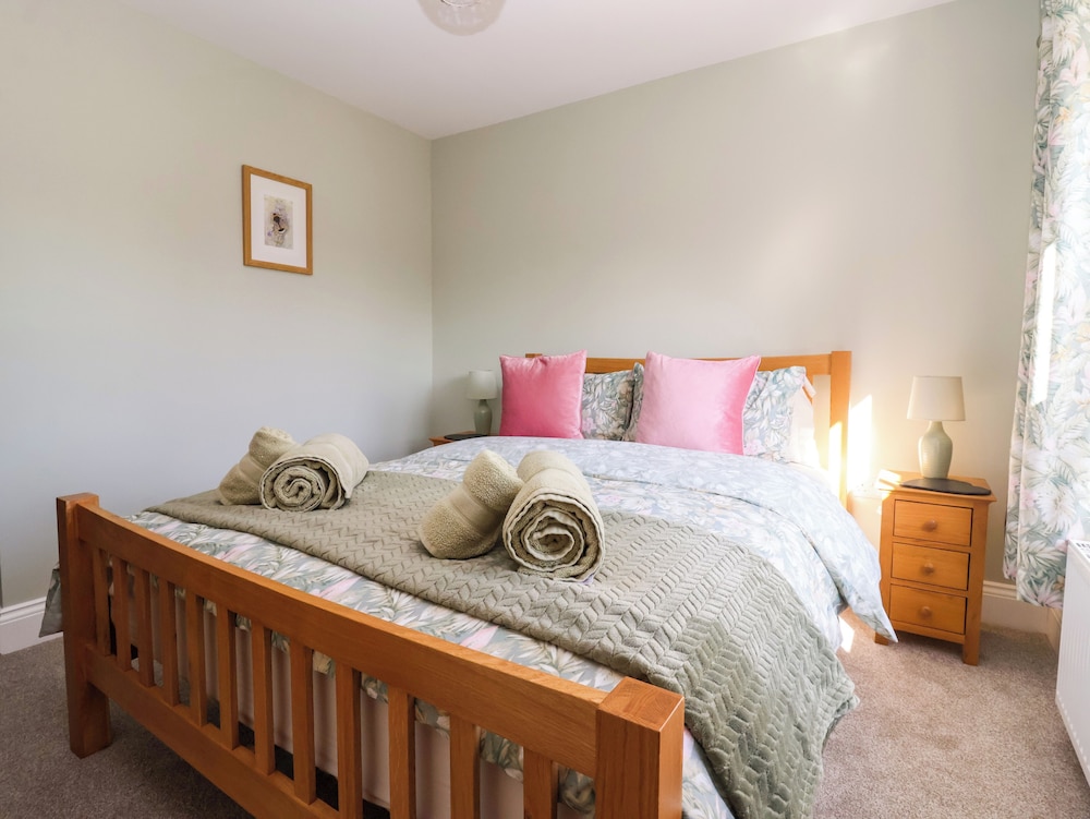 Elm Tree Cottage