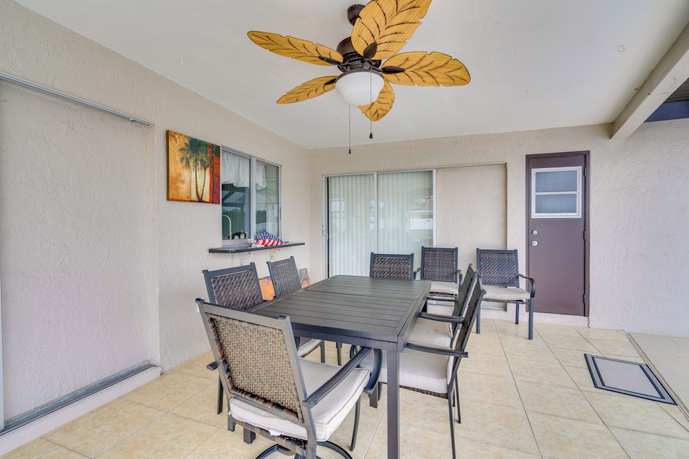 Dock & Dolphin Sightings! Cape Coral Family Escape