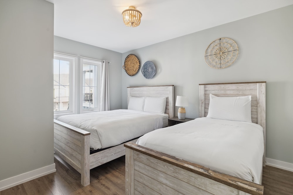 Crosswinds Townhomes