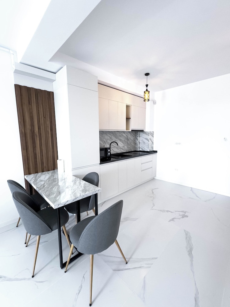 Wave 6 Apartments