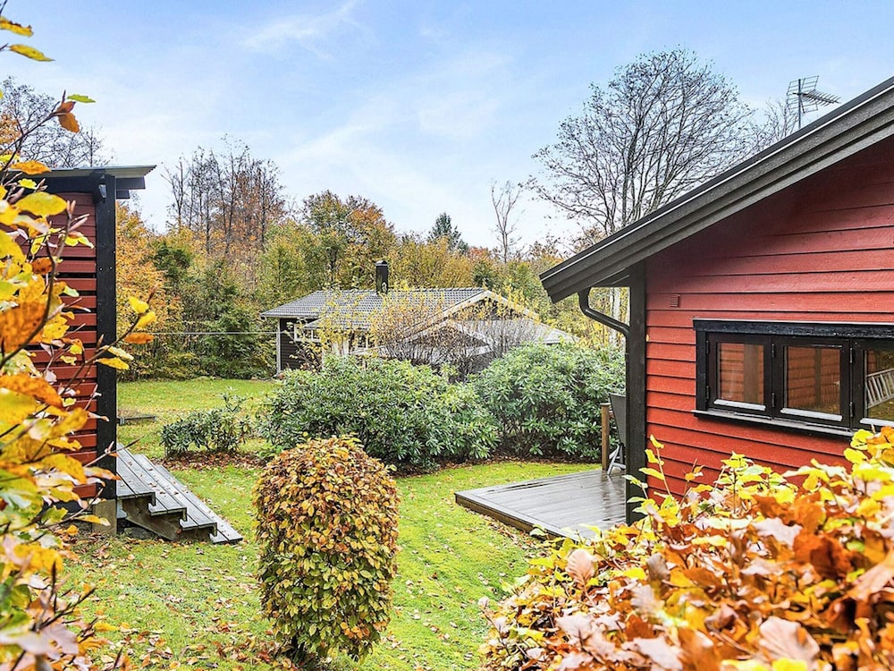 6 Person Holiday Home in Hjarnarp