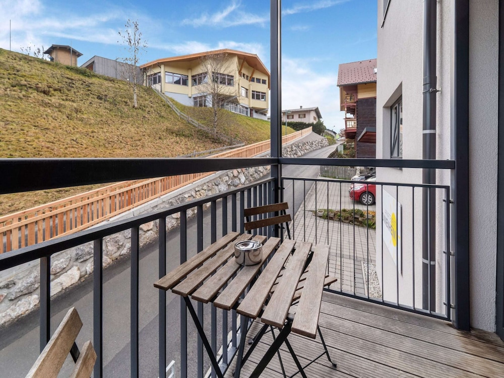 Large Apartment in Sankt Georgen With Balcony
