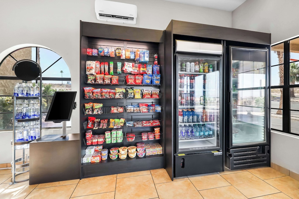 SureStay Plus by Best Western Twentynine Palms Joshua Tree - Property Image 23