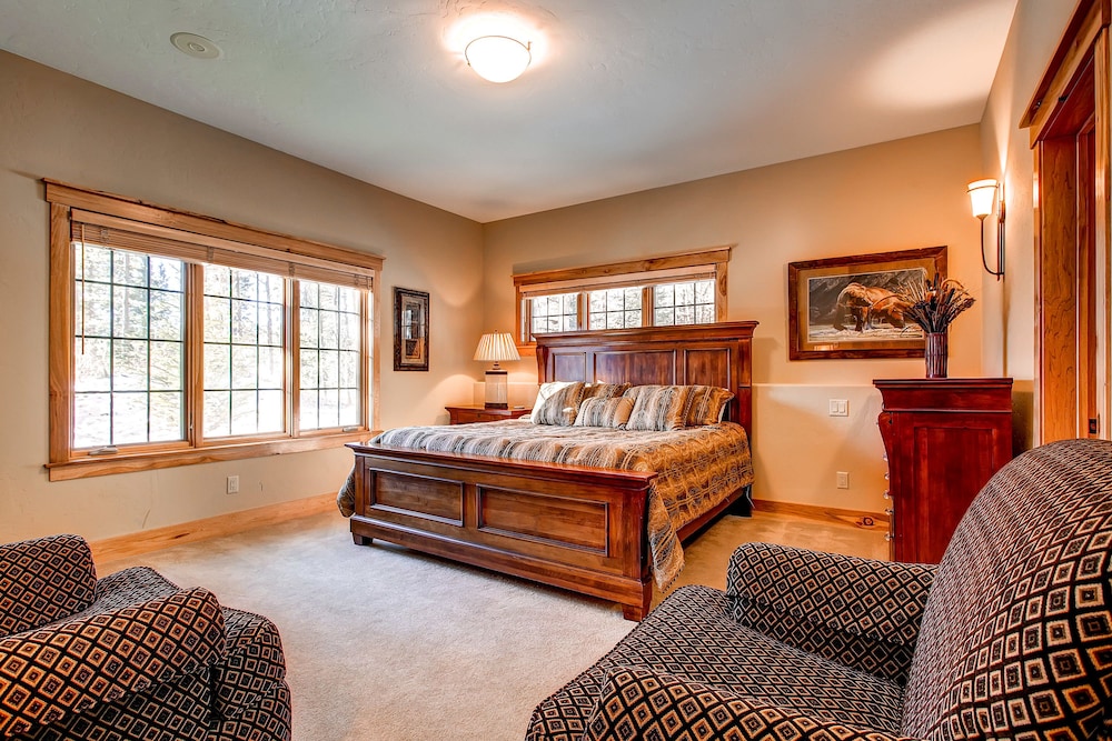 Christie Heights Retreat