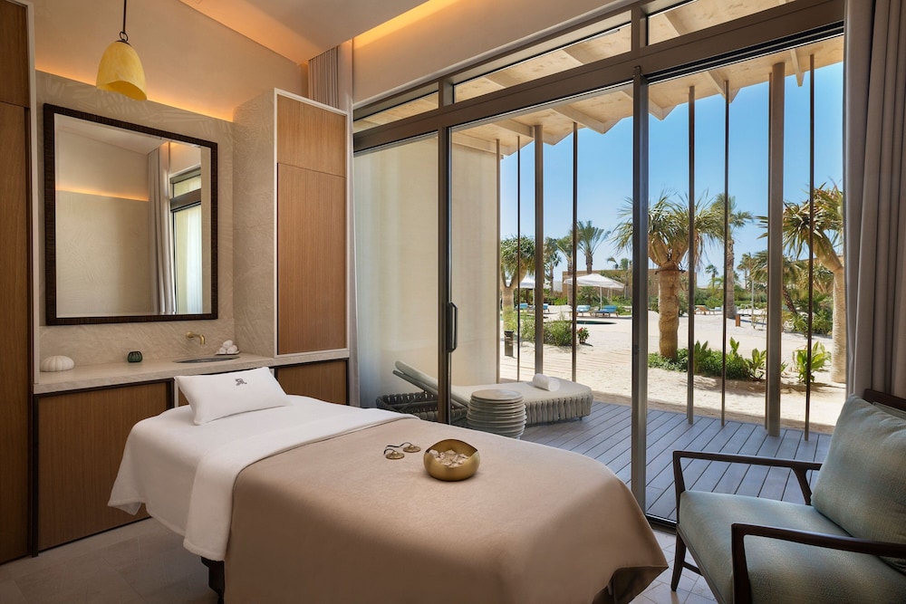 The St. Regis Red Sea Resort 43