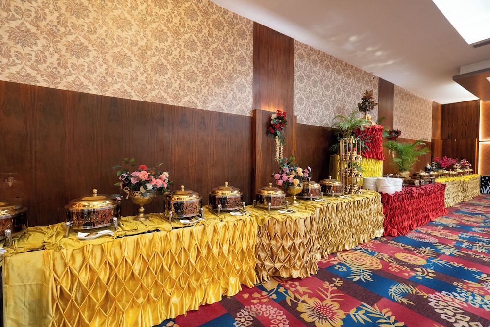 Hotel Celebration - Raipur
