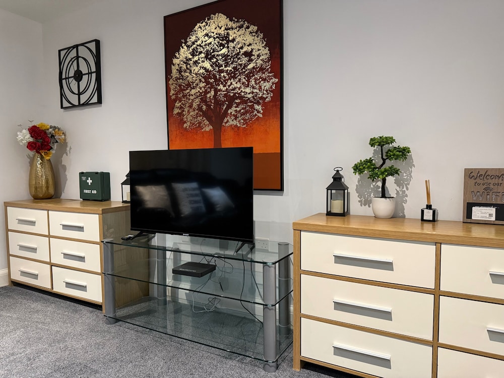 Guildford Court Apartment in Colchester