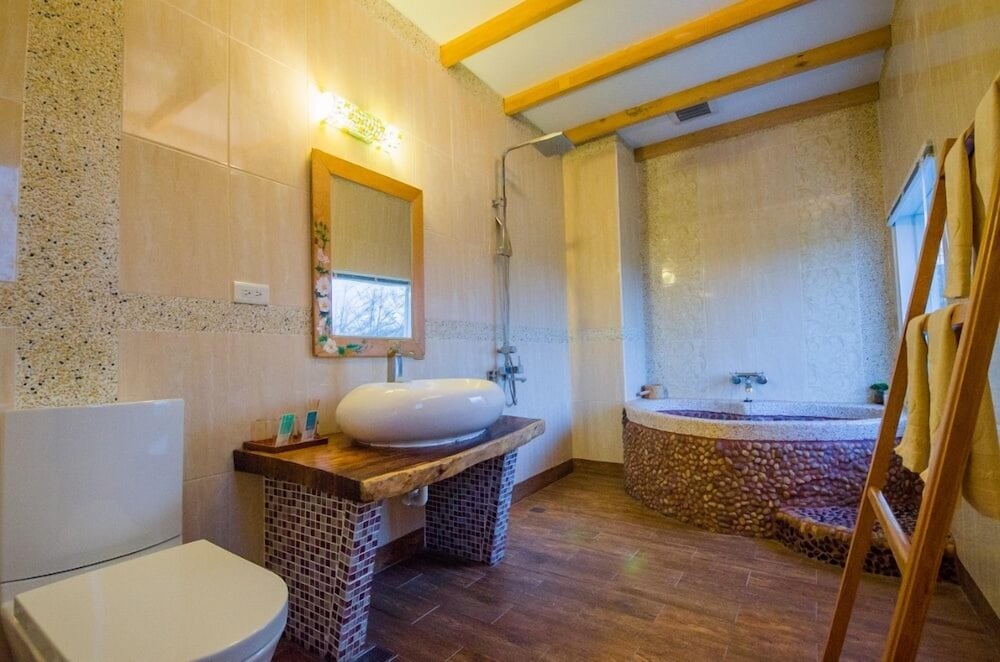 Bonjour Bebe Hostel