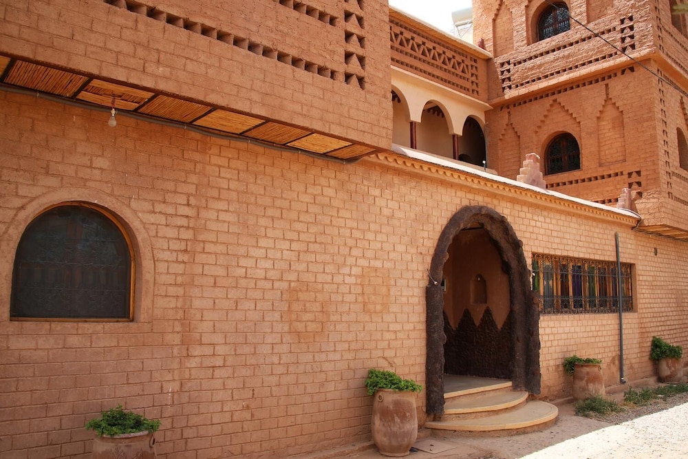 Maison d'hôte Tizwiyate Dades