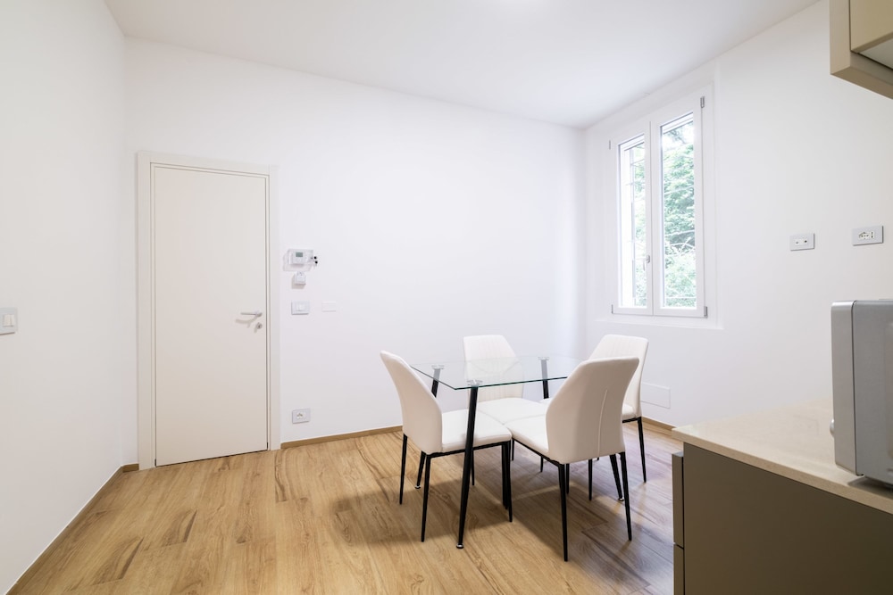 Due Agosto Apartment Comfy Modern and Central
